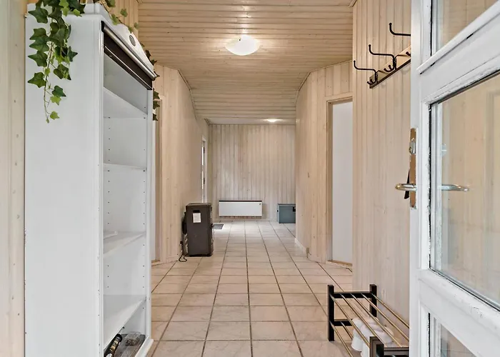 4 Bedroom Pet Friendly In بيت للعطل *
